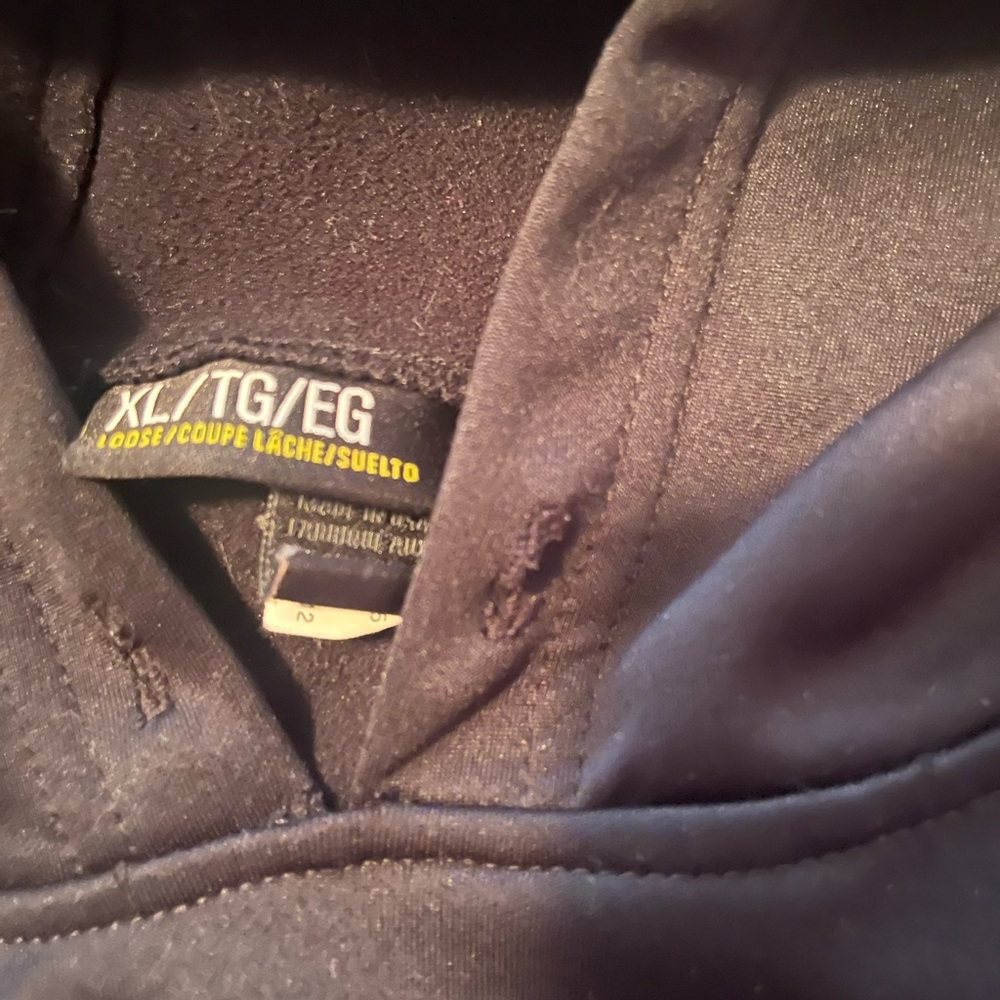 Under Armour.  Size XL. Black.